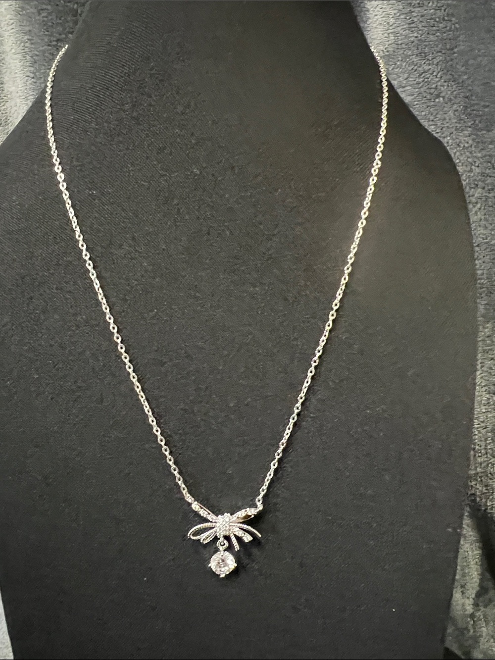 GRA MOISSANITE CRYTAL BOW Pendant delicate Silver Necklace with chain 9 inch